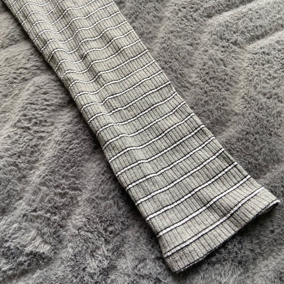 Striped Long Sleeve Bodysuit - Picture 3 of 4